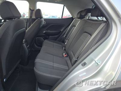 2025 Hyundai Venue SEL - zdjęcie 13 z 23 - miniatura