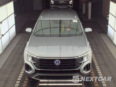 2025 Volkswagen Atlas Cross Sport 2.0T SE w/Technology - zdjęcie 2 z 21 - miniatura