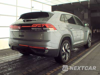 2025 Volkswagen Atlas Cross Sport 2.0T SE w/Technology - zdjęcie 4 z 21 - miniatura