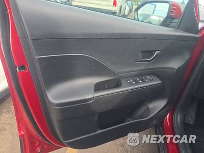 2025 Hyundai Kona SEL - zdjęcie 9 z 26 - miniatura