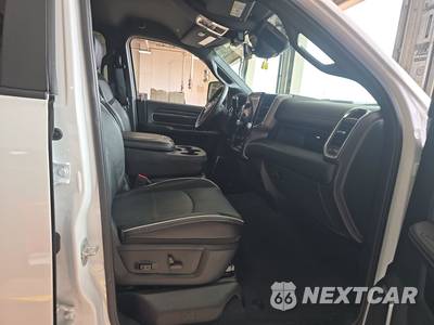 2026 Ram 2500 Laramie Crew Cab Medium Bed - zdjęcie 8 z 33 - miniatura