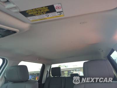2023 Toyota Tundra SR Crew Cab Short Bed - zdjęcie 18 z 27 - miniatura