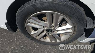 2020 Hyundai Elantra Value Edition Sedan - zdjęcie 23 z 28 - miniatura