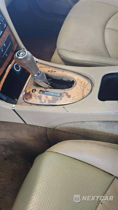 2009 Mercedes-Benz E 350 Sedan - zdjęcie 32 z 77 - miniatura