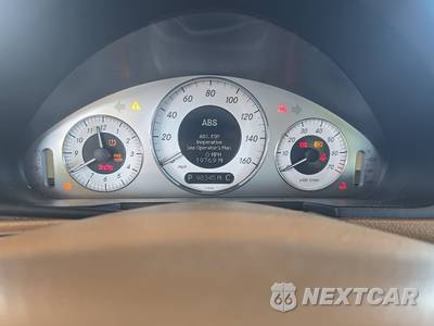 2009 Mercedes-Benz E 350 Sedan - zdjęcie 12 z 77 - miniatura