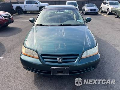 2002 Honda Accord Sedan LX w/Side Airbags - zdjęcie 3 z 9 - miniatura