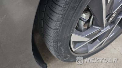 2025 Hyundai Elantra SEL Convenience - zdjęcie 41 z 48 - miniatura