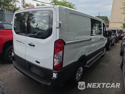 2025 Ford Transit 250 Cargo Van Low Roof 130.0" WB - zdjęcie 4 z 24 - miniatura