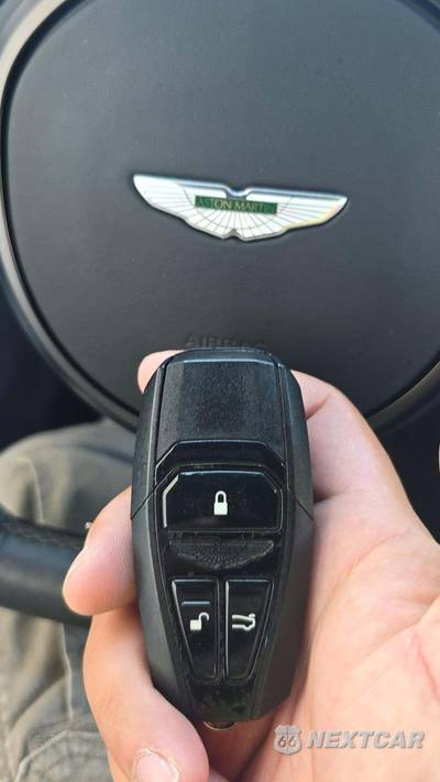 2022 Aston Martin Vantage F1 Edition Coupe - zdjęcie 21 z 28 - miniatura