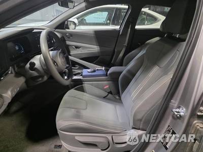 2026 Hyundai Elantra Hybrid Blue - zdjęcie 16 z 23 - miniatura