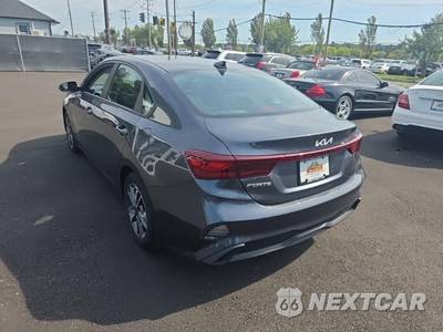 2023 Kia Forte LXS - zdjęcie 6 z 21 - miniatura