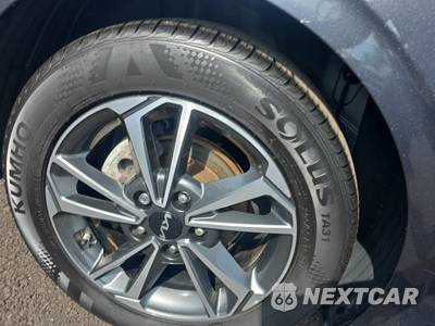 2023 Kia Forte LXS - zdjęcie 10 z 21 - miniatura