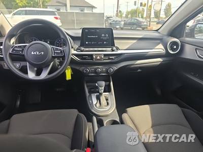 2023 Kia Forte LXS - zdjęcie 14 z 21 - miniatura