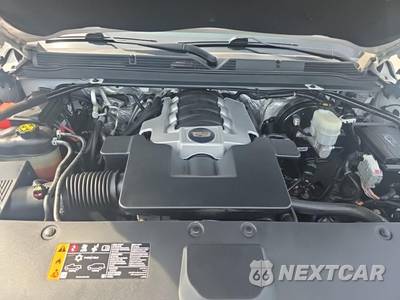 2017 Cadillac Escalade ESV Luxury 1SB - zdjęcie 18 z 22 - miniatura