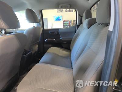 2022 Toyota Tacoma SR5 Crew Cab Medium Bed - zdjęcie 13 z 27 - miniatura