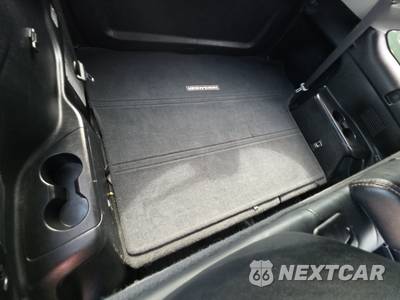 2016 Toyota Highlander XLE - zdjęcie 14 z 32 - miniatura