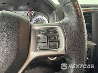 2021 Ram 1500 Classic Warlock Extended Cab Medium Bed - zdjęcie 16 z 46 - miniatura