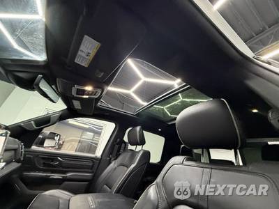 2023 Ram 1500 Limited Crew Cab Short Bed - zdjęcie 12 z 31 - miniatura