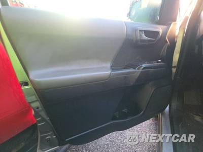 2018 Toyota Tacoma SR Extended Cab Long Bed w/Rear Doors - zdjęcie 12 z 43 - miniatura