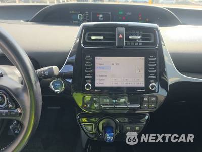 2022 Toyota Prius XLE - zdjęcie 11 z 35 - miniatura