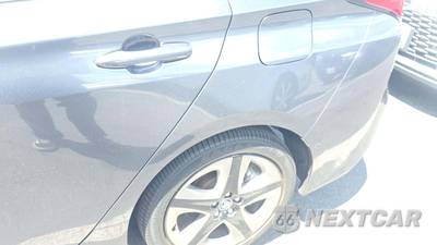 2022 Toyota Prius XLE - zdjęcie 29 z 35 - miniatura