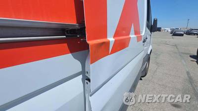 2012 Mercedes-Benz Sprinter 2500 Cargo Van High Roof 170.3" WB - zdjęcie 40 z 44 - miniatura