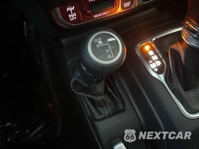 2025 Jeep Gladiator Rubicon Crew Cab Medium Bed - zdjęcie 32 z 39 - miniatura