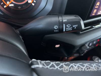 2025 Jeep Gladiator Rubicon Crew Cab Medium Bed - zdjęcie 37 z 39 - miniatura