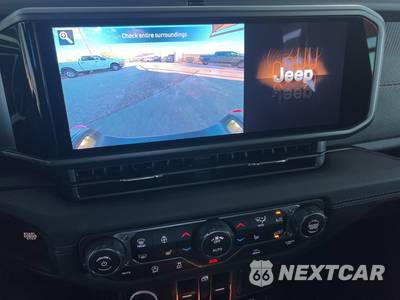 2025 Jeep Gladiator Rubicon Crew Cab Medium Bed - zdjęcie 18 z 39 - miniatura