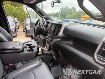 2023 Ram 2500 Tradesman Crew Cab Long Bed - zdjęcie 15 z 42 - miniatura