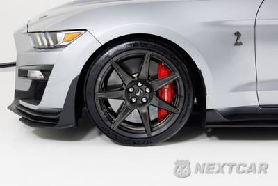 2021 Ford Mustang Shelby GT500 - zdjęcie 9 z 20 - miniatura