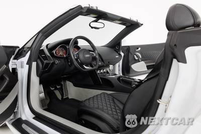 2011 Audi R8 Spyder 5.2 Convertible - zdjęcie 15 z 20 - miniatura