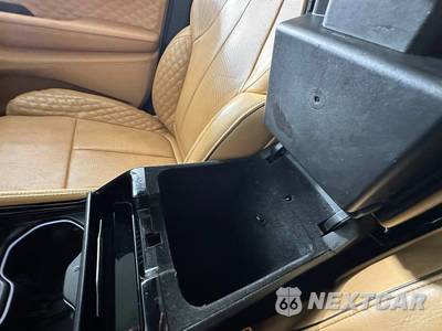 2021 Jeep Grand Cherokee L Summit Reserve Edition - zdjęcie 47 z 50 - miniatura