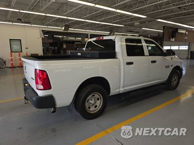 2016 Ram 1500 Tradesman Crew Cab Short Bed - zdjęcie 4 z 29 - miniatura