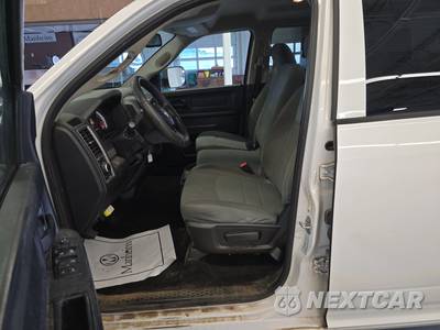 2016 Ram 1500 Tradesman Crew Cab Short Bed - zdjęcie 7 z 29 - miniatura