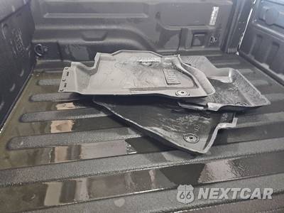 2022 Jeep Gladiator Overland Crew Cab Medium Bed - zdjęcie 16 z 27 - miniatura