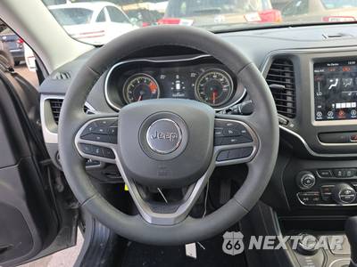 2022 Jeep Cherokee Latitude Lux - zdjęcie 10 z 26 - miniatura