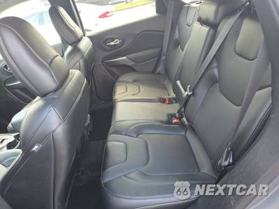 2022 Jeep Cherokee Latitude Lux - zdjęcie 13 z 26 - miniatura