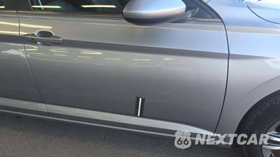2023 Volkswagen Jetta SE - zdjęcie 28 z 33 - miniatura