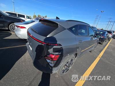 2025 Hyundai Kona SEL - zdjęcie 4 z 27 - miniatura