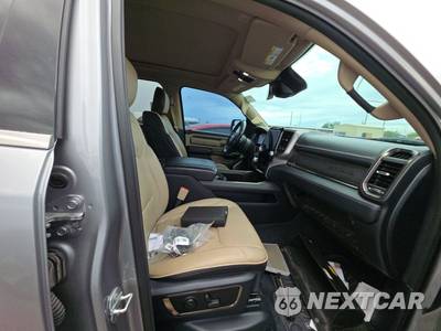 2021 Ram 1500 Limited Crew Cab Short Bed - zdjęcie 8 z 33 - miniatura