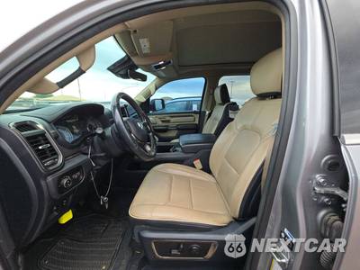 2021 Ram 1500 Limited Crew Cab Short Bed - zdjęcie 7 z 33 - miniatura