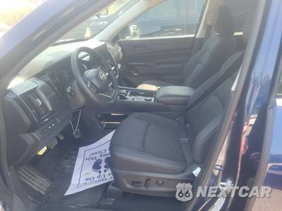 2026 Nissan Pathfinder SV - zdjęcie 13 z 26 - miniatura
