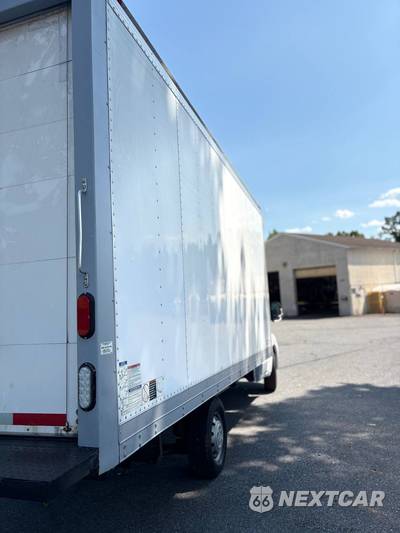 2014 Ram ProMaster 3500 Cab Chassis - zdjęcie 4 z 12 - miniatura