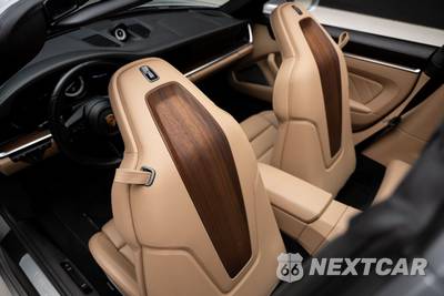 2023 Porsche 911 4S Targa - zdjęcie 77 z 92 - miniatura