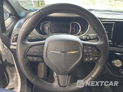 2024 Chrysler Pacifica Hybrid Select S Appearance 121.6" WB - zdjęcie 10 z 41 - miniatura