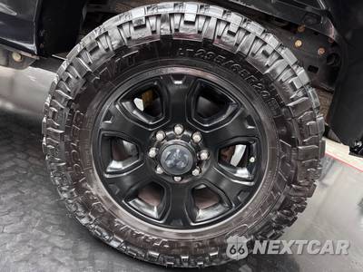 2018 Ram 2500 Tradesman Crew Cab Medium Bed - zdjęcie 10 z 21 - miniatura