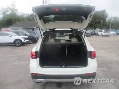 2022 Mercedes-Benz GLC 300 4MATIC - zdjęcie 11 z 22 - miniatura
