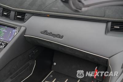 2021 Lamborghini Aventador SVJ Convertible - zdjęcie 34 z 51 - miniatura