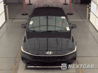 2025 Hyundai Elantra Hybrid SEL Sport - zdjęcie 2 z 18 - miniatura